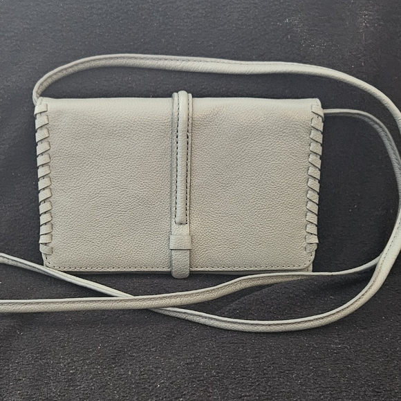 Fossil Gray Leather Crossbody/Wallet Bag - Picture 1 of 10